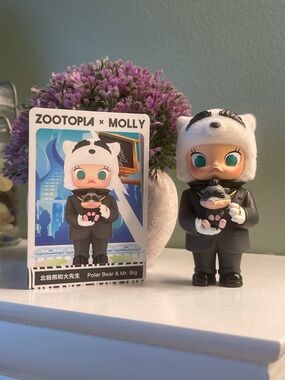ZOOTOPIA x MOLLY Polar Bear & Mr Big Collectible Popmart Figure
